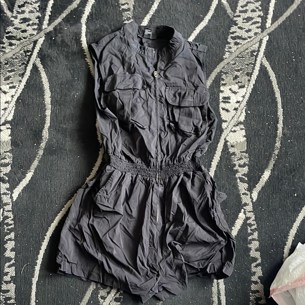 Forever 21 Black Sleeveless Jacket